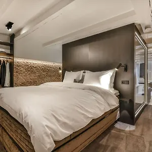 Bed & Breakfast Luxury Canal De Heren, Amsterdam