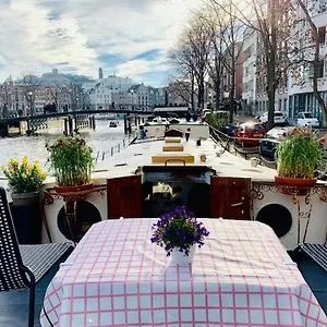 Bed & Breakfast Romantic Houseboat, Amsterdam